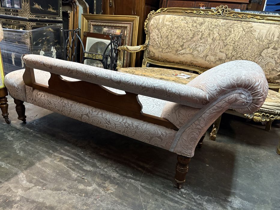 Chaise Long estofado