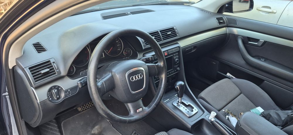 Audi  a4  S line
