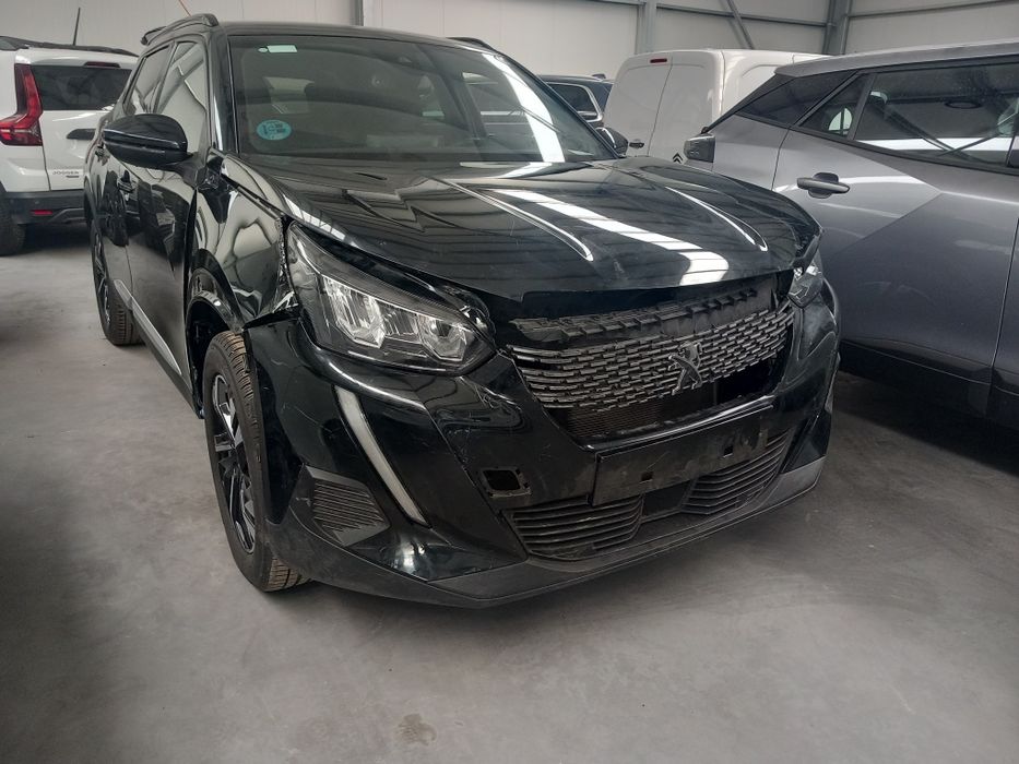 Peugeot 2008 allure 1.2 2023