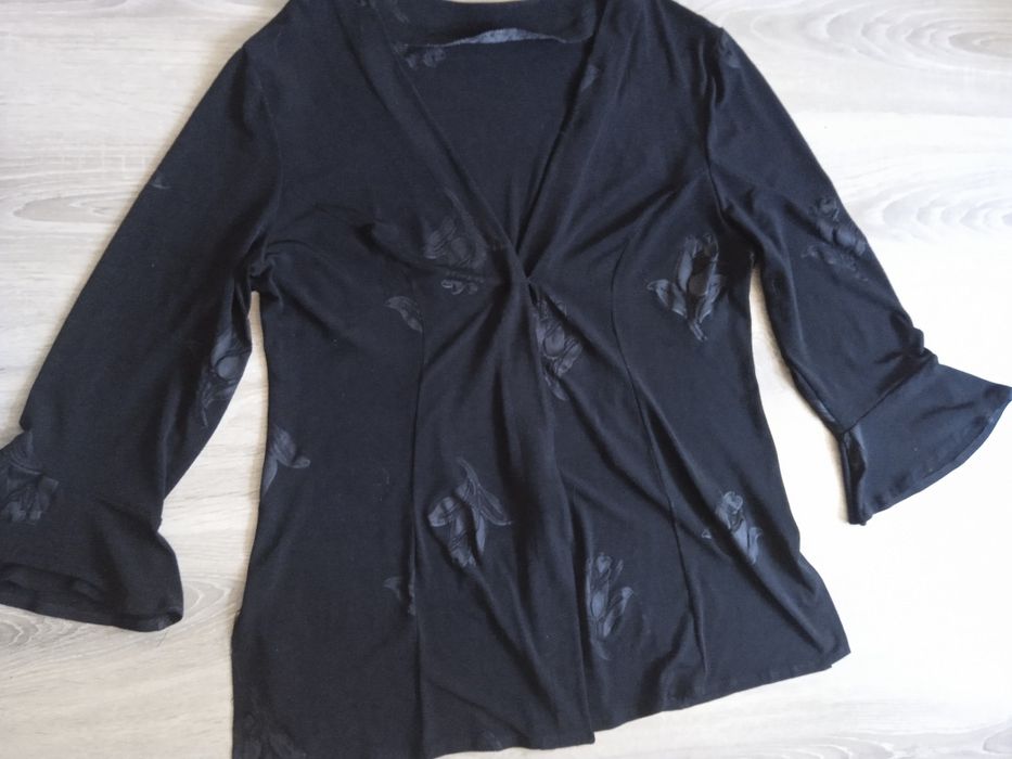 Sweter /narzutka rozmiar 44