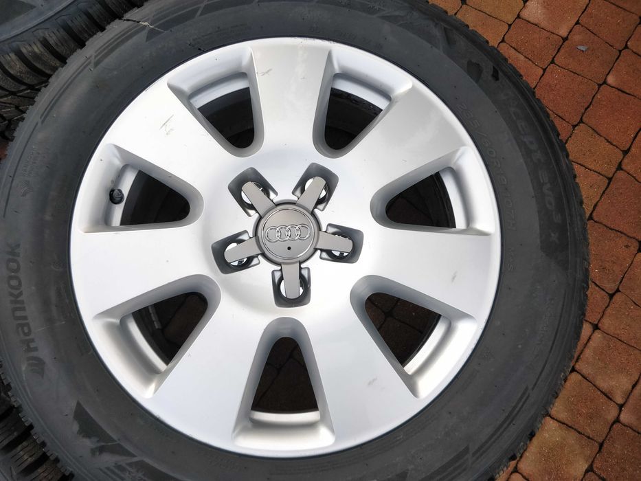 2928. Alufelgi 18" Audi Q7 4L0 Touareg 5x130 7.5J ET53 oryginał proste