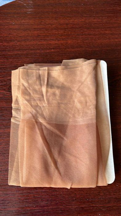 Nr 3 Duże pończochy nylon  do pasa, vintage.