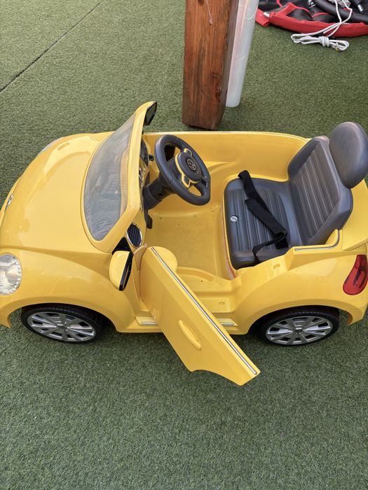 Carro a bateria para crianca