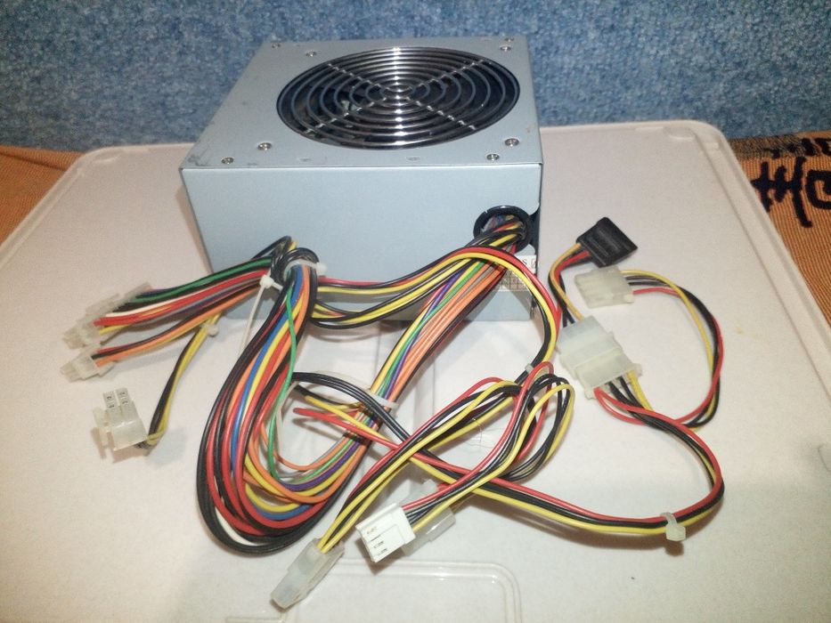 Рабочий! Блок питания к компьютеру