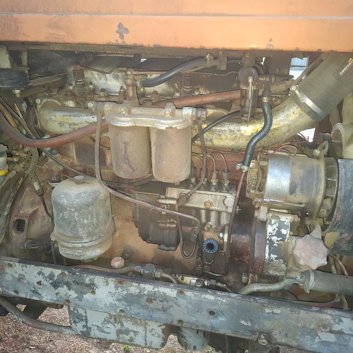 Sprzedam URSUS  C385 i pług