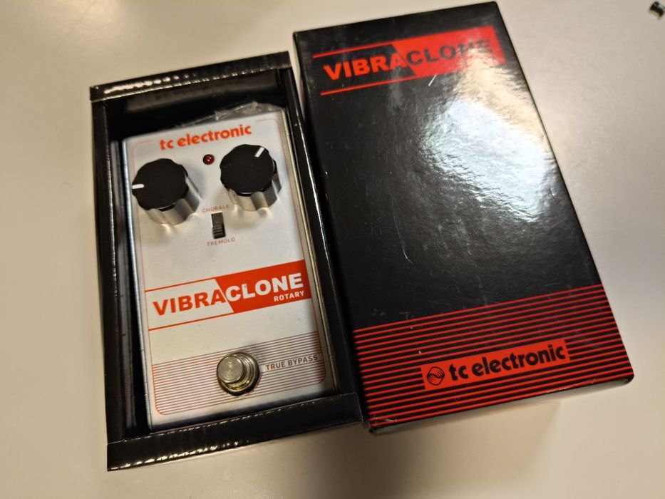 Vários pedais guitarra