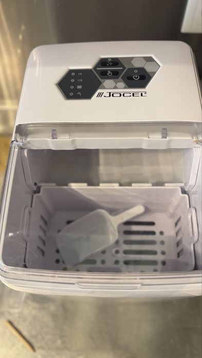 Máquina de Fazer Gelo Jocel 150W (Como Nova / Na Caixa)