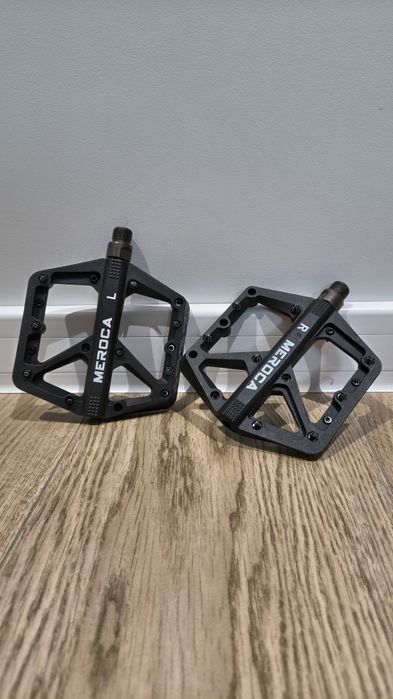 Pedały rowerowe platformowe