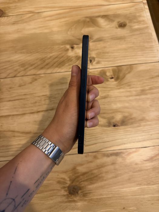 Oppo Reno 6 5g - 128gb MUITO BOM ESTADO