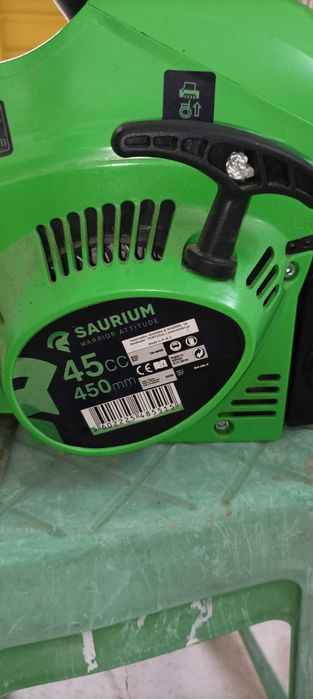 Vendo Moto serra, 45cm3. Pouco uso.