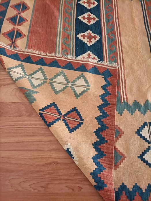 Kilim pelo natural – 3 x 2 m | Peça autêntica