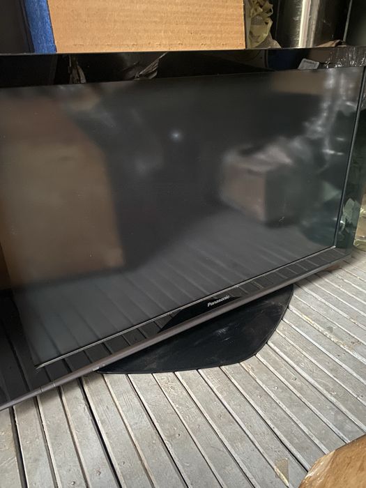 Телевизор Panasonic плазма