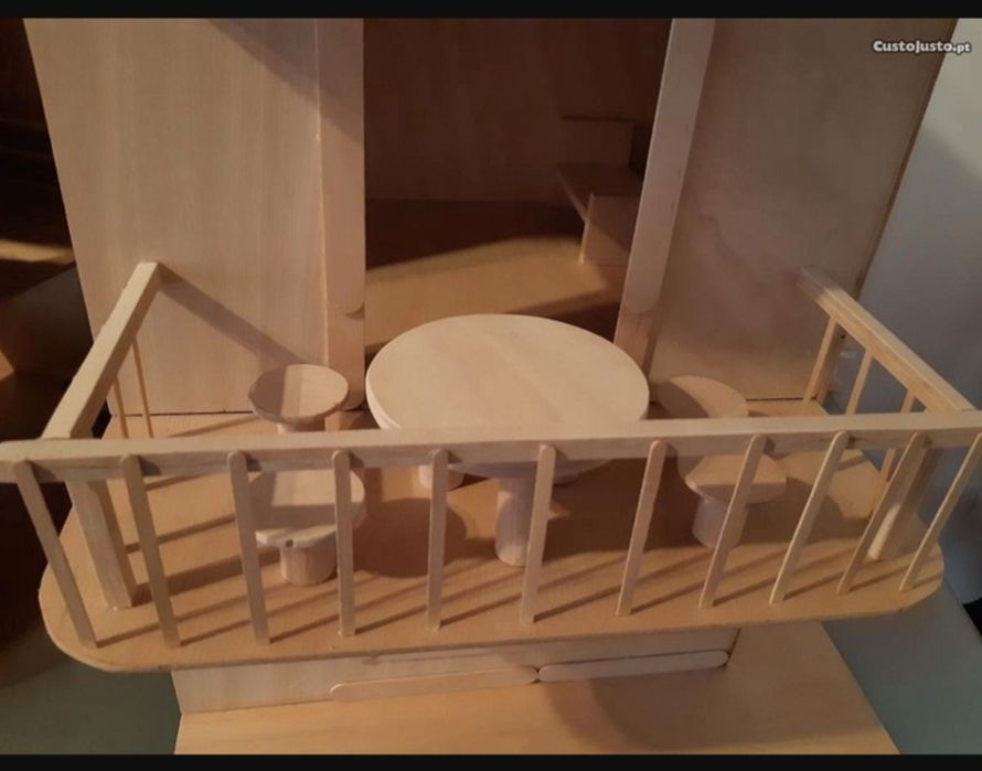 Casinha madeira nova