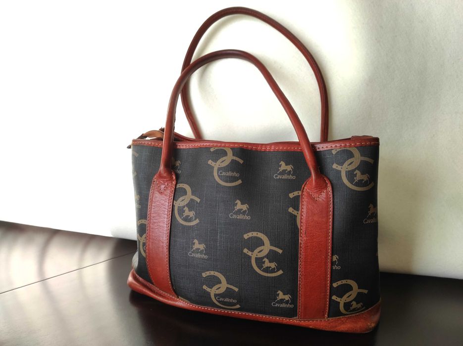 Mala / Carteira de Senhora Pele marca Cavalinho