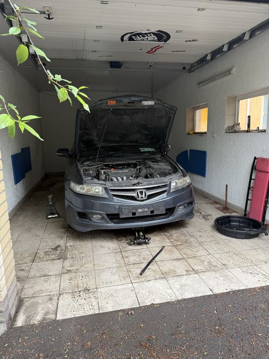 Accord 7 здеркало заднього виду та деталі до нього