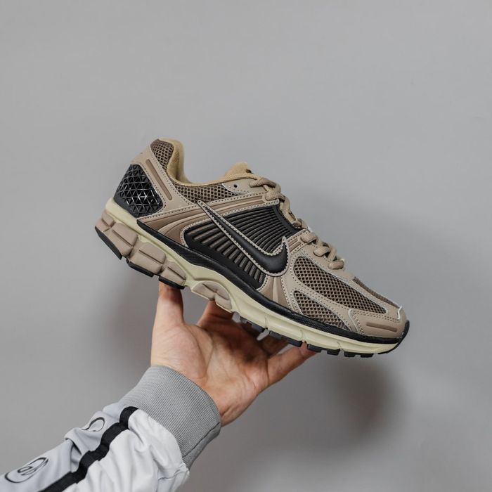 Кросівки Nike Air Zoom Vomero 5 Brown/Black premium