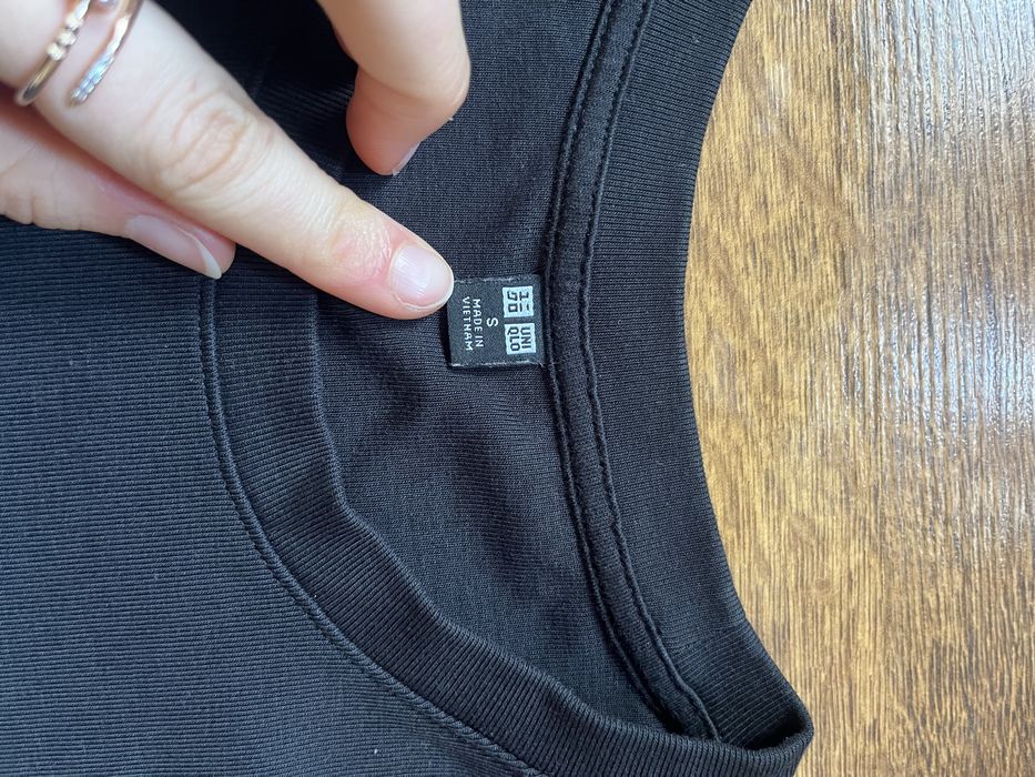 кроп футболка uniqlo нова