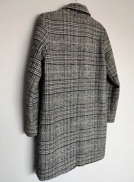 Płaszcz w kratkę Jacqueline de Young