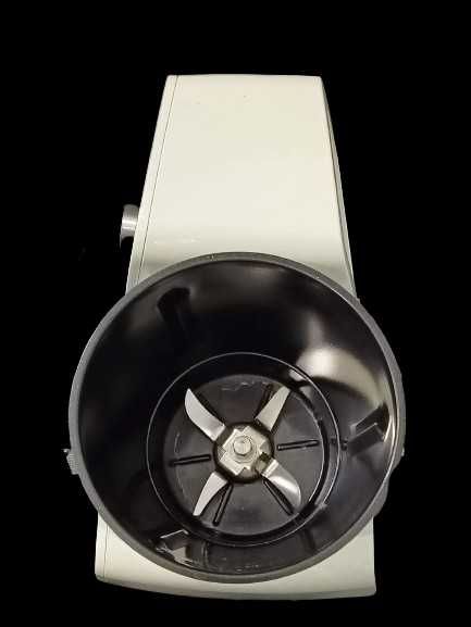 Robot wielofunkcyjny MASTERMIX PLUS