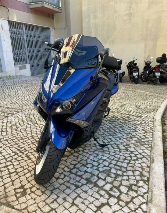 Yamaha Tmax 530 .
