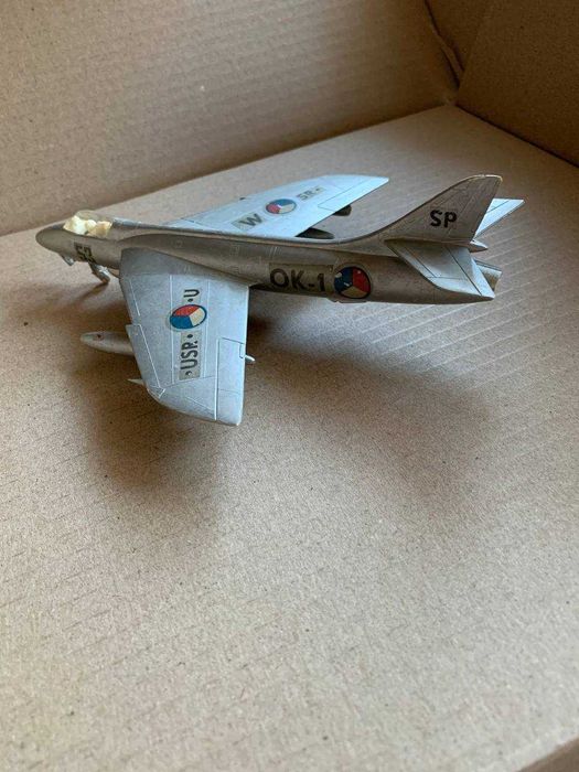 Модель  самолета