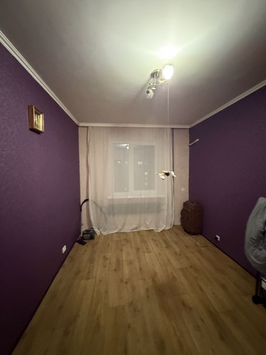 Продаж 2 кімнатної квартири по вулиці Симоненка 5а