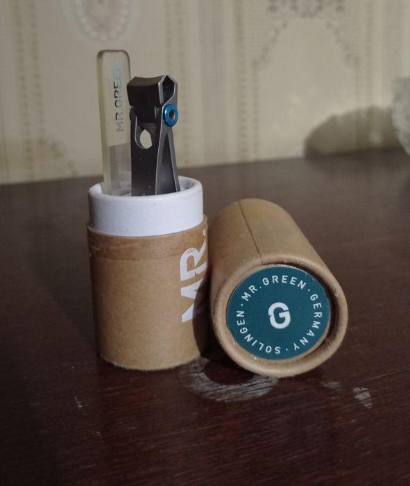 Кусачки для ногтей+пилочка  MR.GREEN.