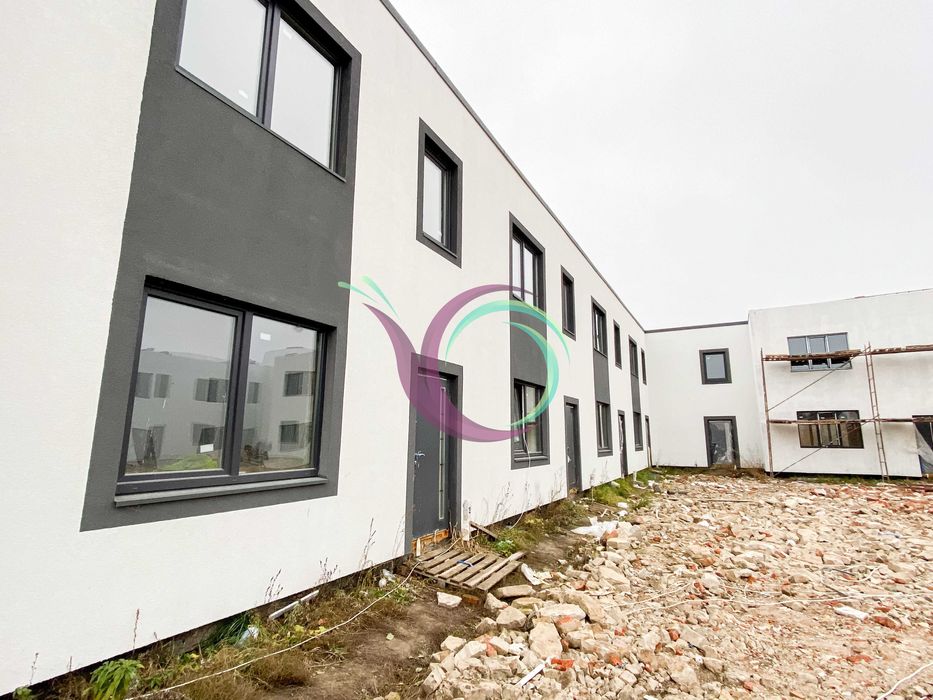 Продається Таунхаус 75 м2 с.Зміїнець