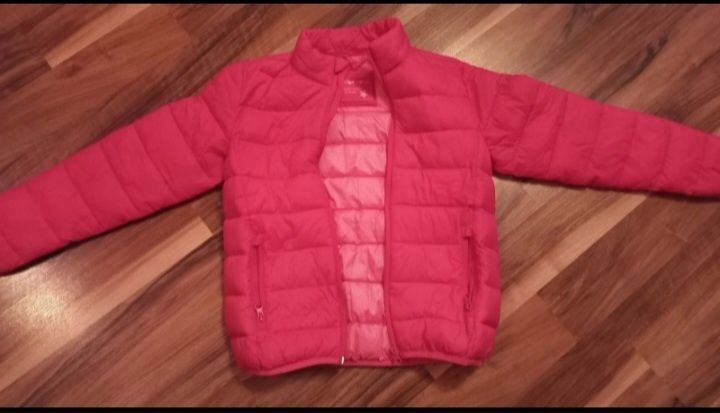 Kurtka wiosenna różowa rozmiar 140