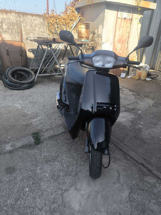 Vendo Mota usada