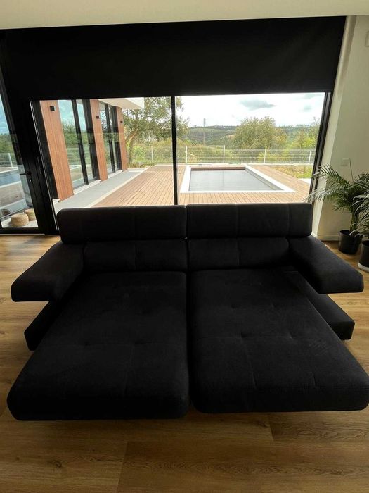 Sofá MASAL preto versátil com 2 chaise longue retraídas