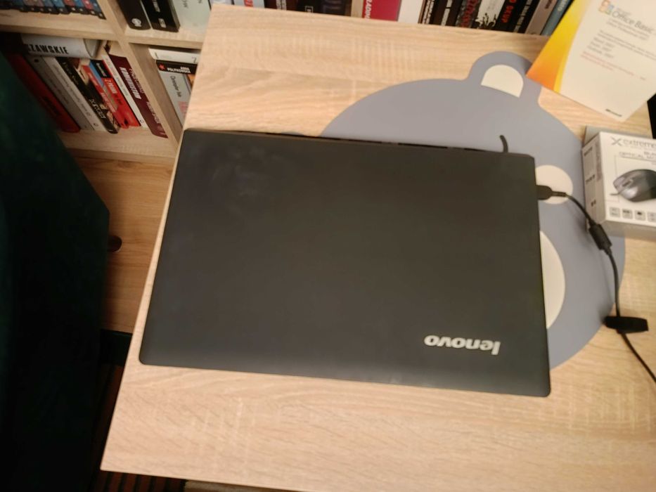 Lenovo B5400 z pakietem biurowym MS Office 2007 Basic