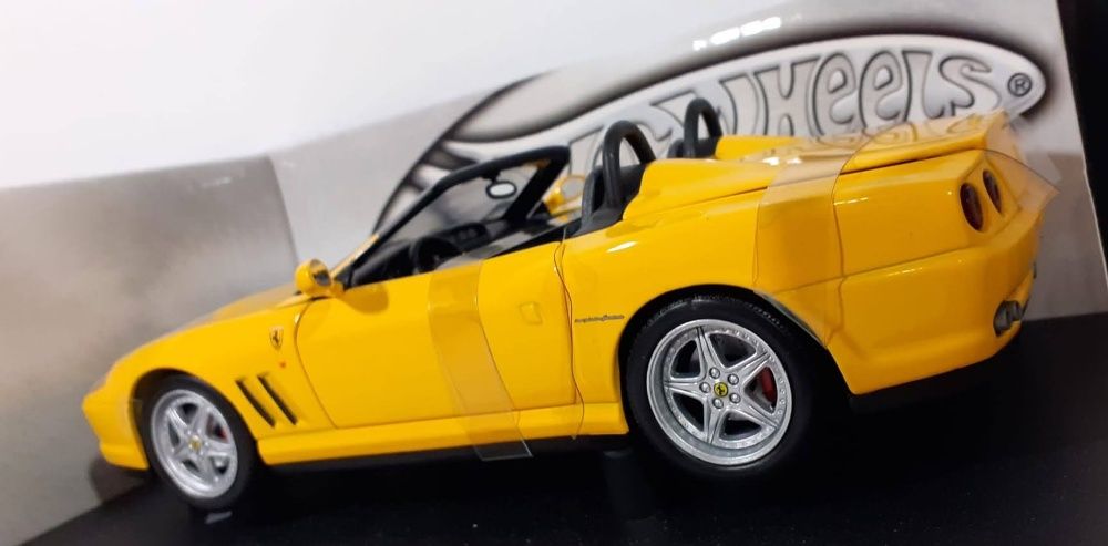 1/18 Ferrari 550 Barchetta Pininfarina - Hot Wheels