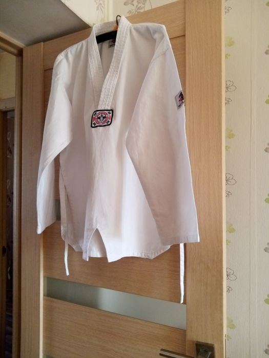 Продам кімоно  .