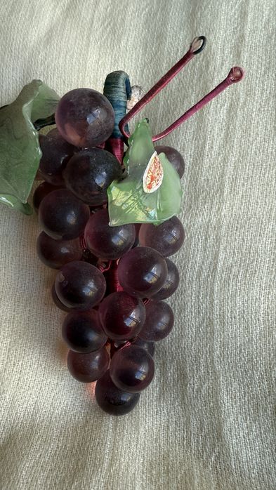 Uvas em vidro e jade