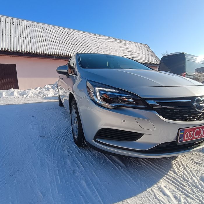 Опель Астра к 2018рік
