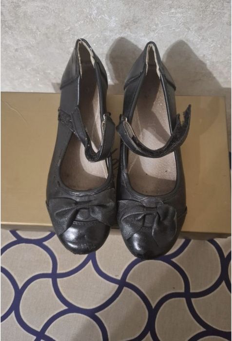 Безкоштовно Туфлі дівчинці 32-33р