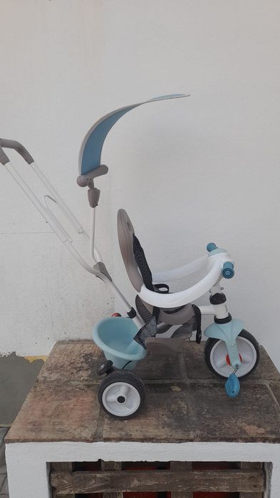 Carinho de bebé como novo