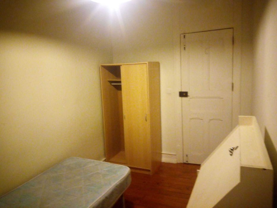 3 Quartos, Alameda, para estudantes universitários