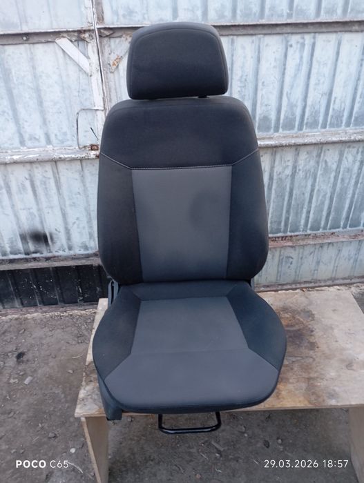 Сидіння Опель Астра Н