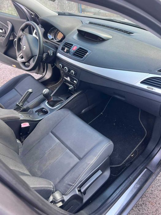 Vendo carrinha Megane