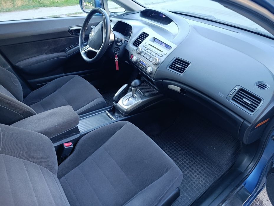 Хонда цивик 2007г 1.8 автомат Официальная.