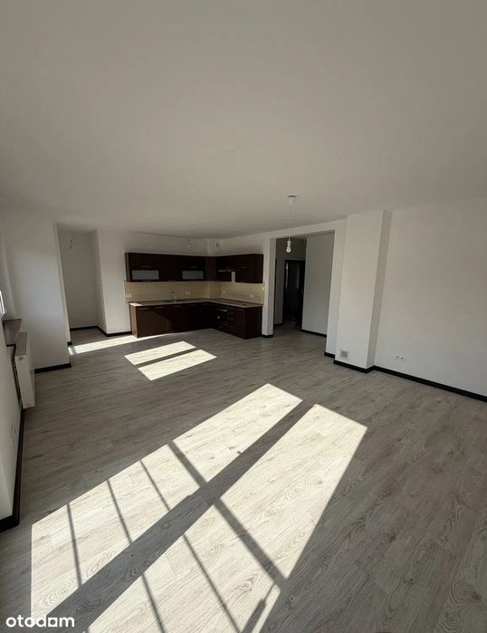 Bezczynszowy apartament w szeregowcu – komfort domu, wygoda mieszkania