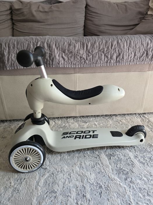 Продам самокат біговел scoot and ride