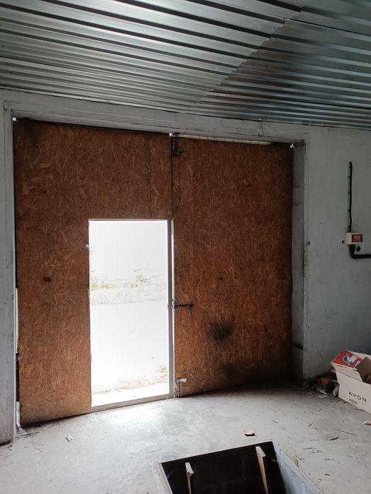 Продам гараж в м.Сарни