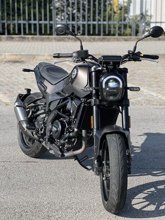 Benelli Leoncino 250cc