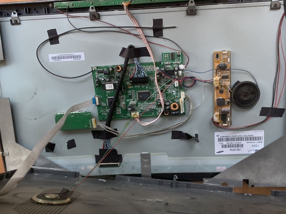 Телевізор Samsung автомобільний