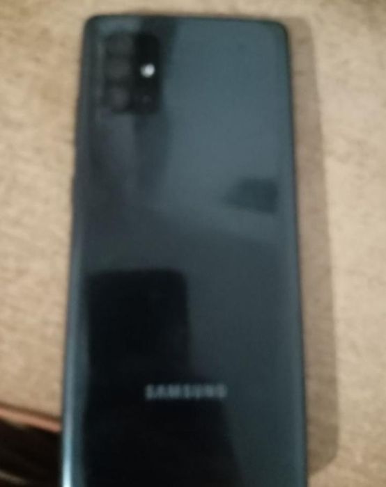 Продам Samsung  A71 5G 6/128гб