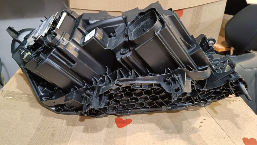 Фара , фарыX5 , X6 BMW G05 G06  бмв г05 ресталинг и до рестайлинга Америка и Европа