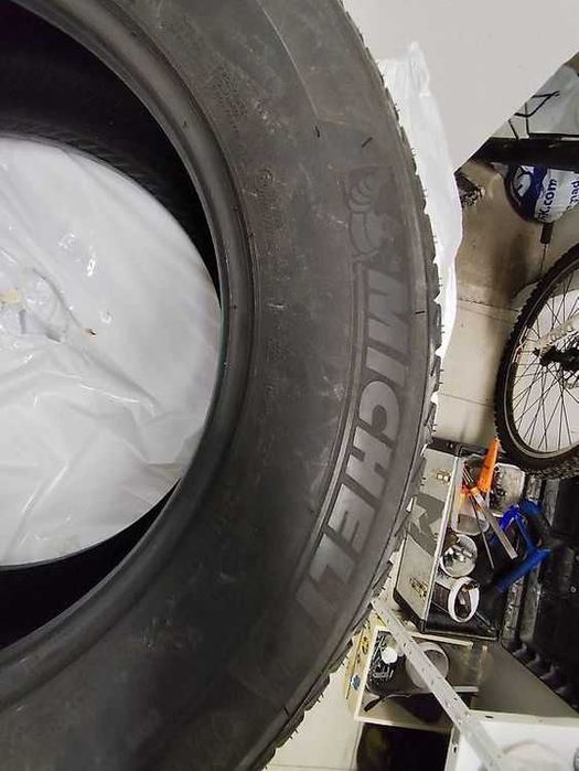 Opony Michelin 245 65 17 zimowe nowe